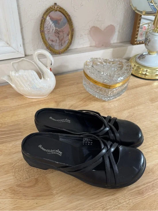 Skechers Something Else Black Crisscross Slip-On Mary Jane Mules Size 8 Grunge - Picture 4 of 14